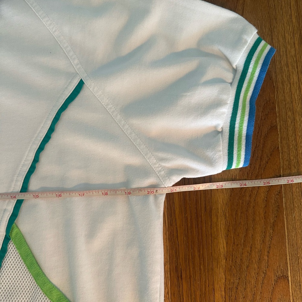 Jantzen tennis Polo Top with Blue & Green Trim and mesh pockets - Picture 10 of 11
